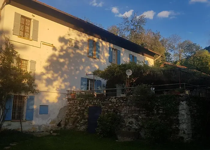 Bed & Breakfast Il Gatto Nero Castelveccana