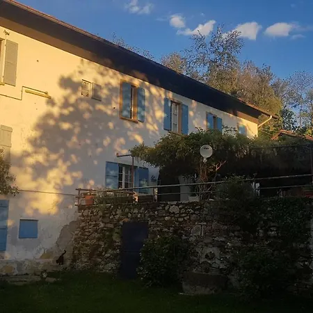 Oda ve Kahvaltı Il Gatto Nero Castelveccana